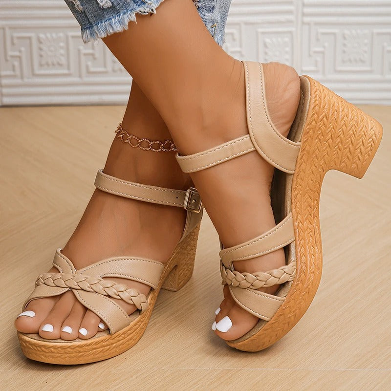 Helen | Stylish Sandals with Woven Strap