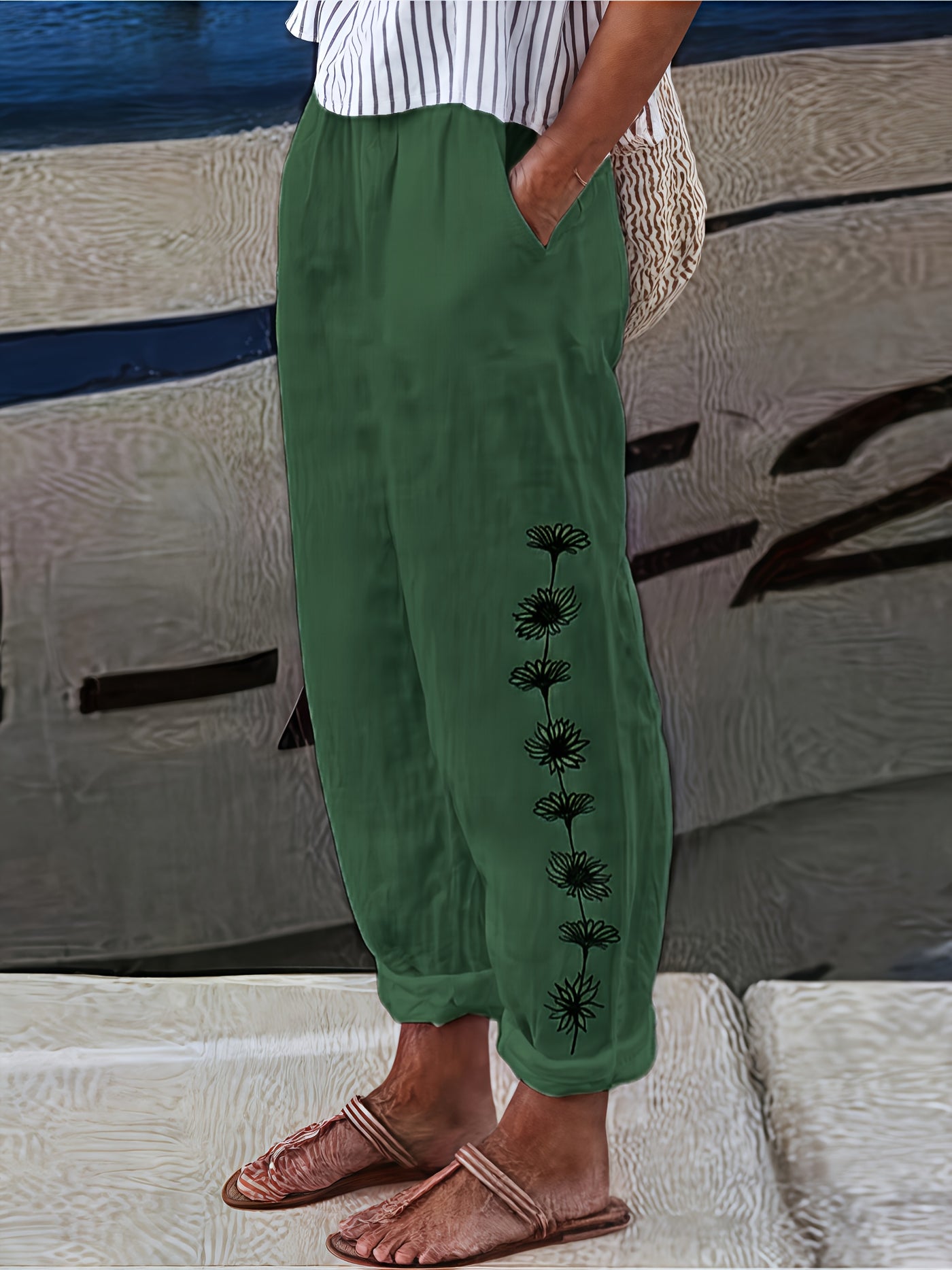 Beatrice - Floral Print Trousers